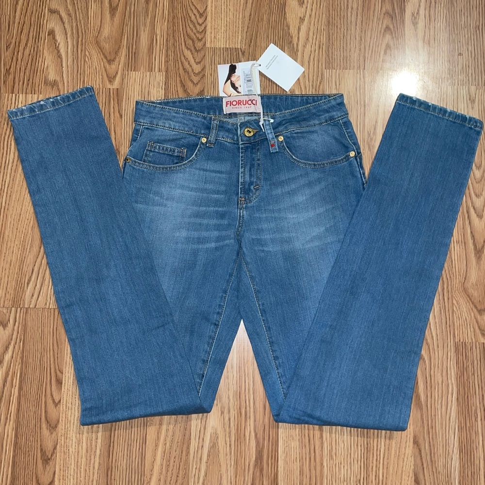 Fiorucci jeans new with tags size 26